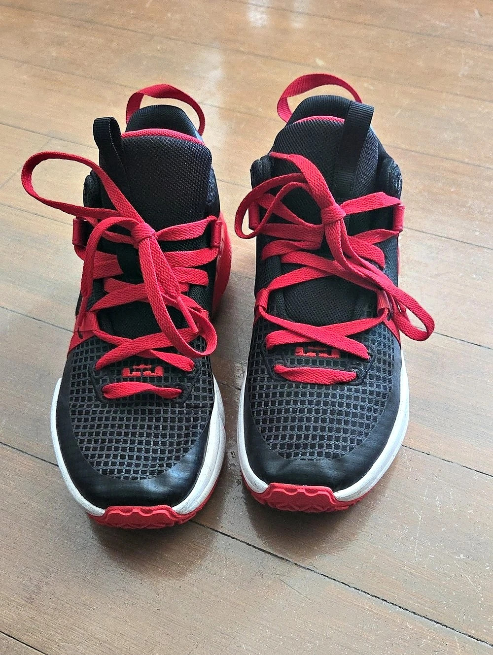 Nike KD Athletic Shoes Black & Red US 6Y